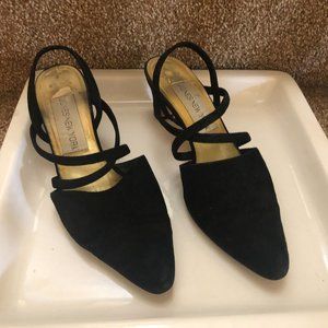 Jones New York Black Suede Heels. Perfect for the Xmas party!